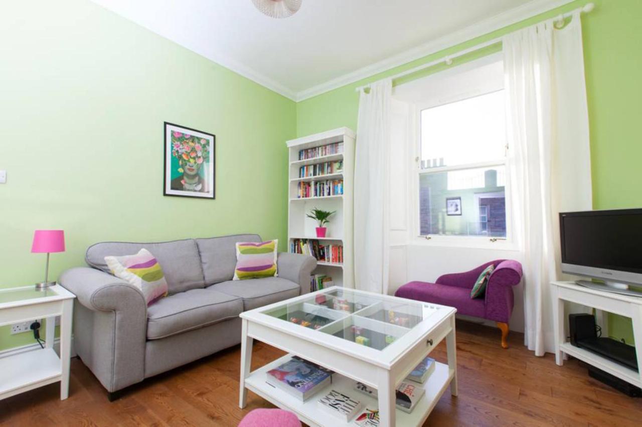 Bright And Modern Causewayside Apartment Единбург Екстер'єр фото