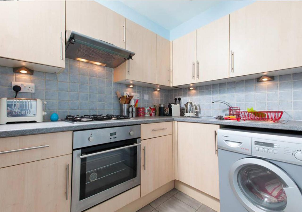 Bright And Modern Causewayside Apartment Единбург Екстер'єр фото