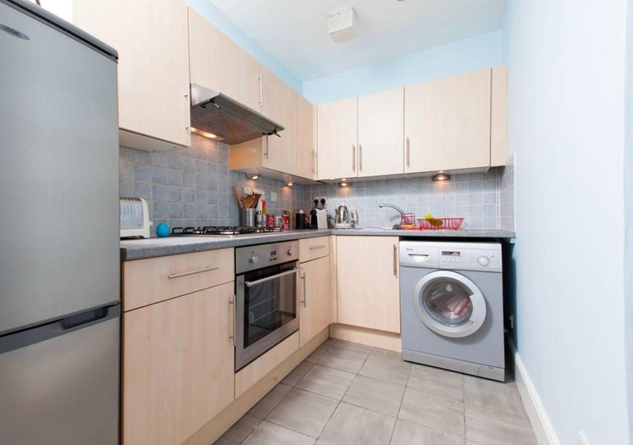 Bright And Modern Causewayside Apartment Единбург Екстер'єр фото